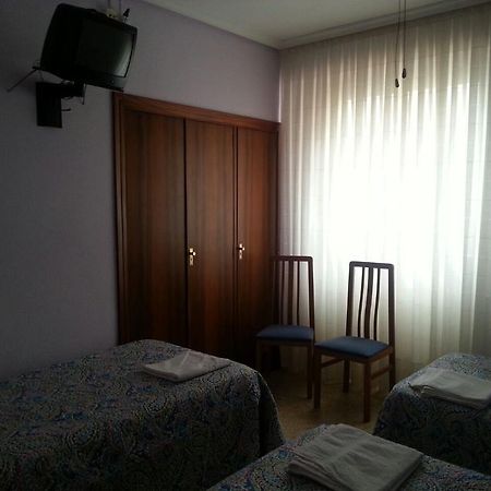 Pension Cinco Villas Logroño Eksteriør bilde